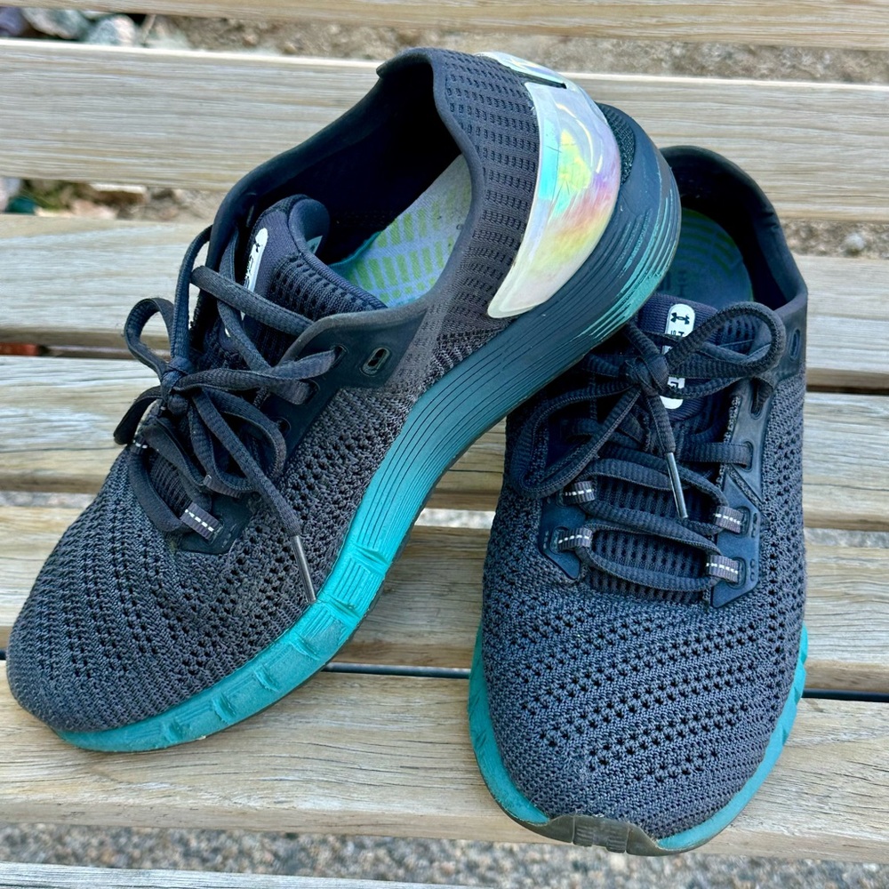 Under Armour Women's Black and Teal Running Shoes